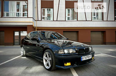 Седан BMW 3 Series 1996 в Івано-Франківську