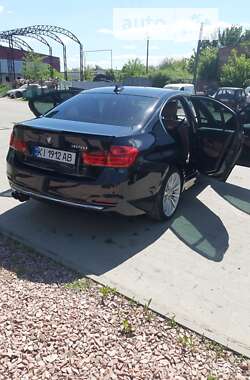 Седан BMW 3 Series 2013 в Барышевке