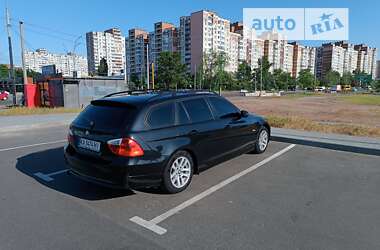 Универсал BMW 3 Series 2007 в Киеве