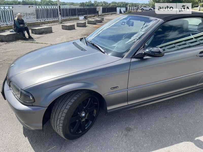 Кабриолет BMW 3 Series 2002 в Кременчуге