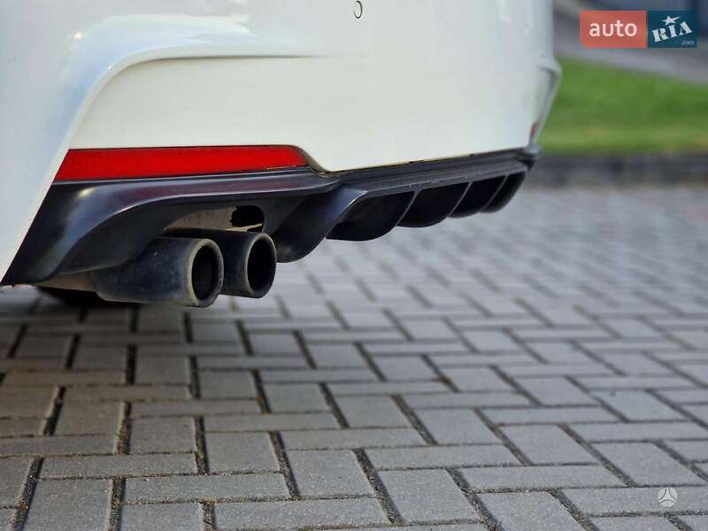 Седан BMW 3 Series 2013 в Полтаві