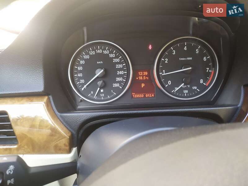 Купе BMW 3 Series 2007 в Киеве фото 6 Купе BMW 3 Series 2007 в Киеве