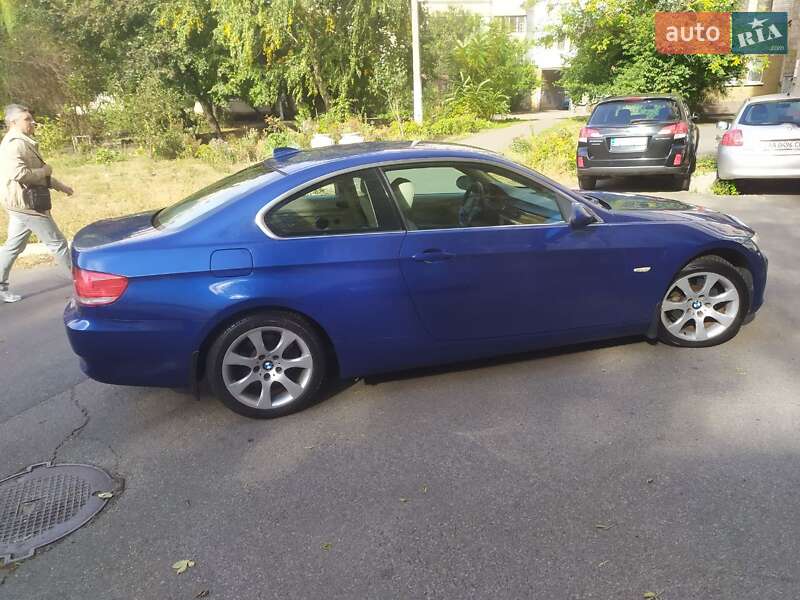 Купе BMW 3 Series 2007 в Киеве фото 11 Купе BMW 3 Series 2007 в Киеве