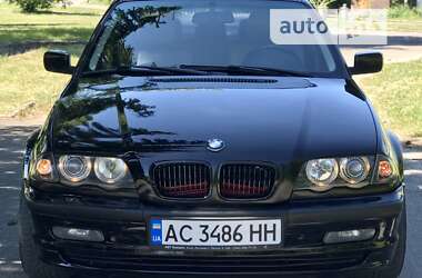 Седан BMW 3 Series 1999 в Дубні