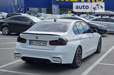 Седан BMW 3 Series 2013 в Львове