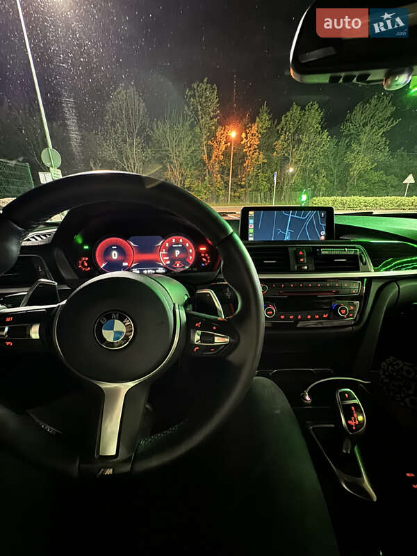 Седан BMW 3 Series 2016 в Львові