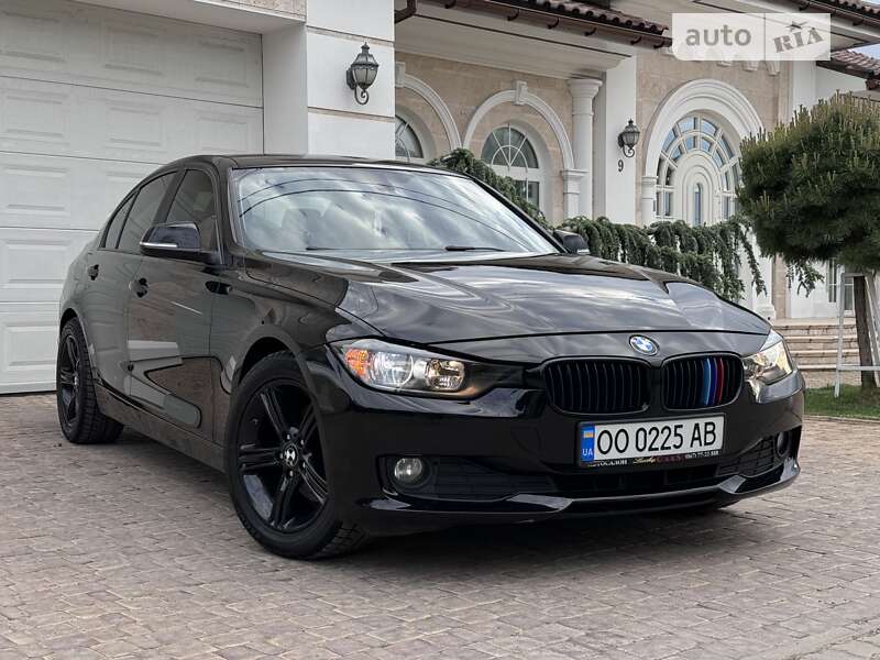 Седан BMW 3 Series 2013 в Одессе