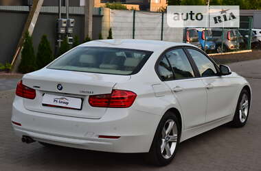 Седан BMW 3 Series 2015 в Луцьку