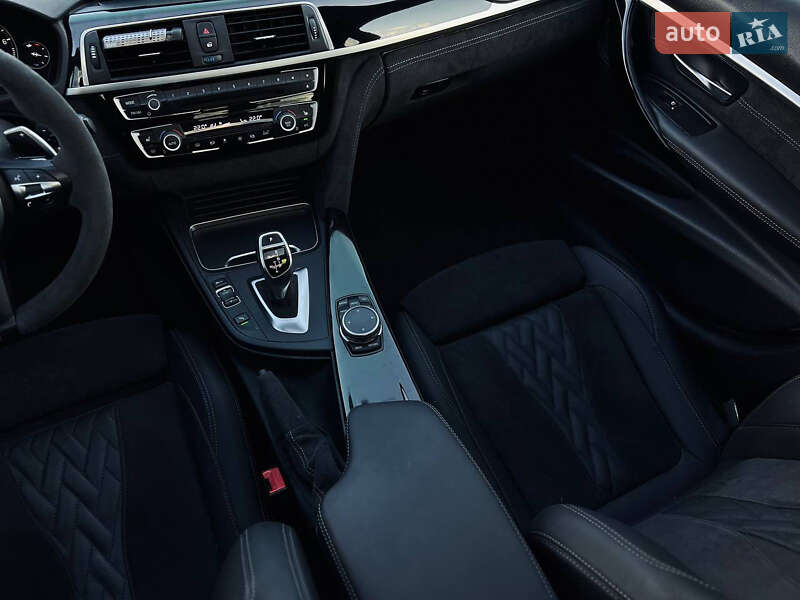 Седан BMW 3 Series 2015 в Киеве