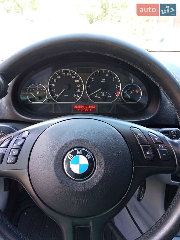 Универсал BMW 3 Series 2004 в Корсуне-Шевченковском