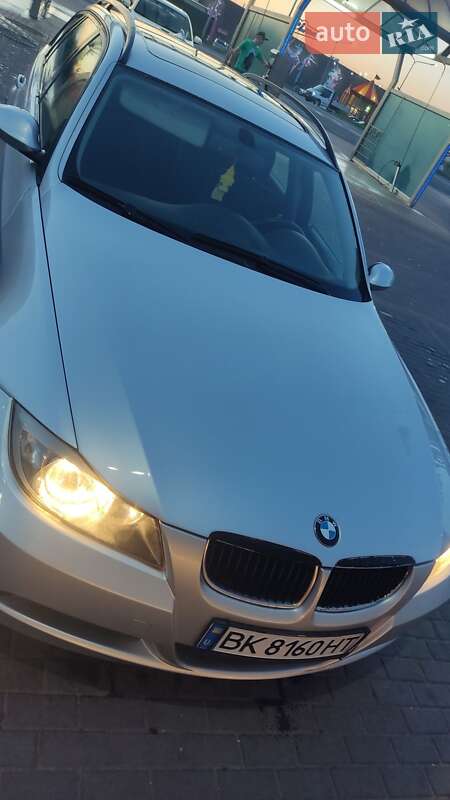 Универсал BMW 3 Series 2006 в Киеве