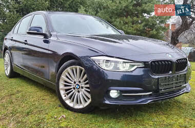 Седан BMW 3 Series 2016 в Киеве