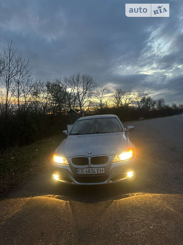 Седан BMW 3 Series 2008 в Черновцах
