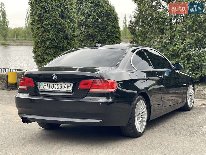 Купе BMW 3 Series 2007 в Кропивницком фото 12 Купе BMW 3 Series 2007 в Кропивницком