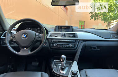 Седан BMW 3 Series 2014 в Киеве