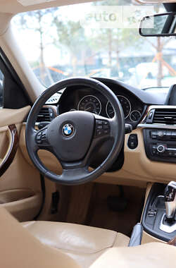 Седан BMW 3 Series 2014 в Ровно