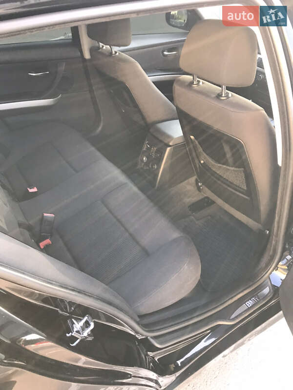 Универсал BMW 3 Series 2009 в Ровно фото 8 Универсал BMW 3 Series 2009 в Ровно