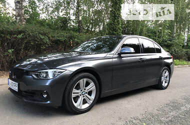 Седан BMW 3 Series 2018 в Киеве