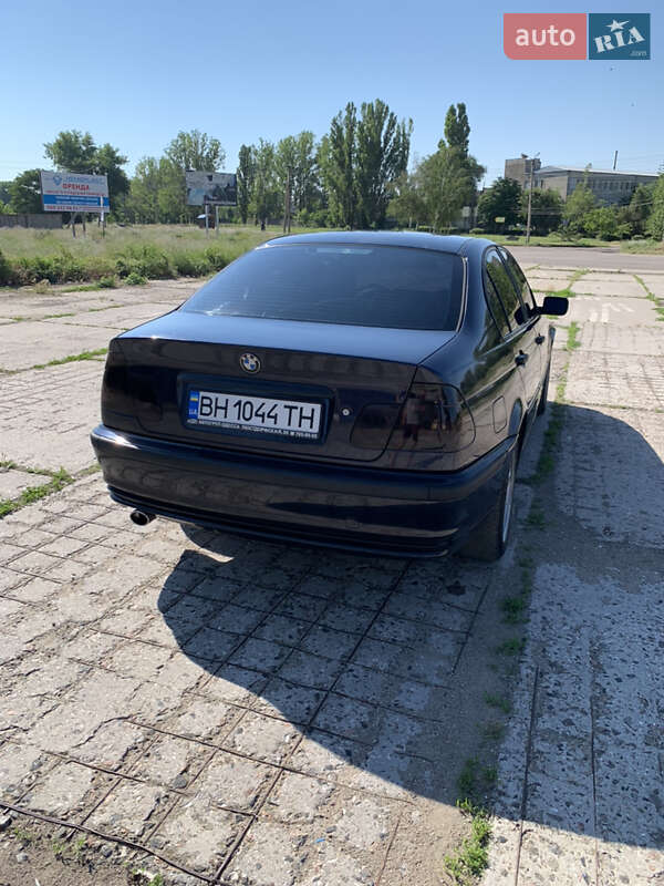 Седан BMW 3 Series 1998 в Белгороде-Днестровском