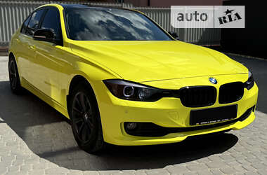 Седан BMW 3 Series 2013 в Виннице