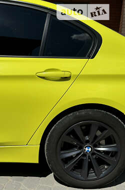 Седан BMW 3 Series 2013 в Виннице