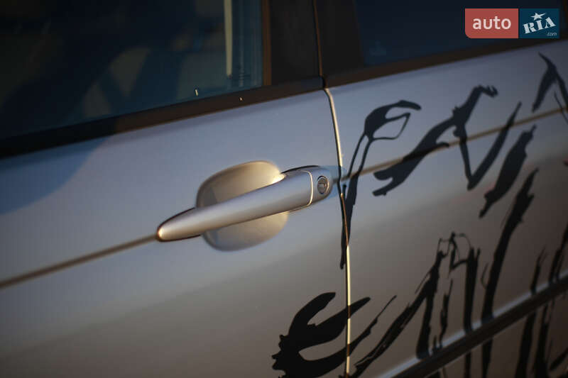 Седан BMW 3 Series 2001 в Николаеве