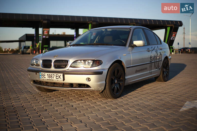 Седан BMW 3 Series 2001 в Николаеве