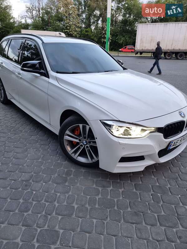 Універсал BMW 3 Series 2014 в Дніпрі