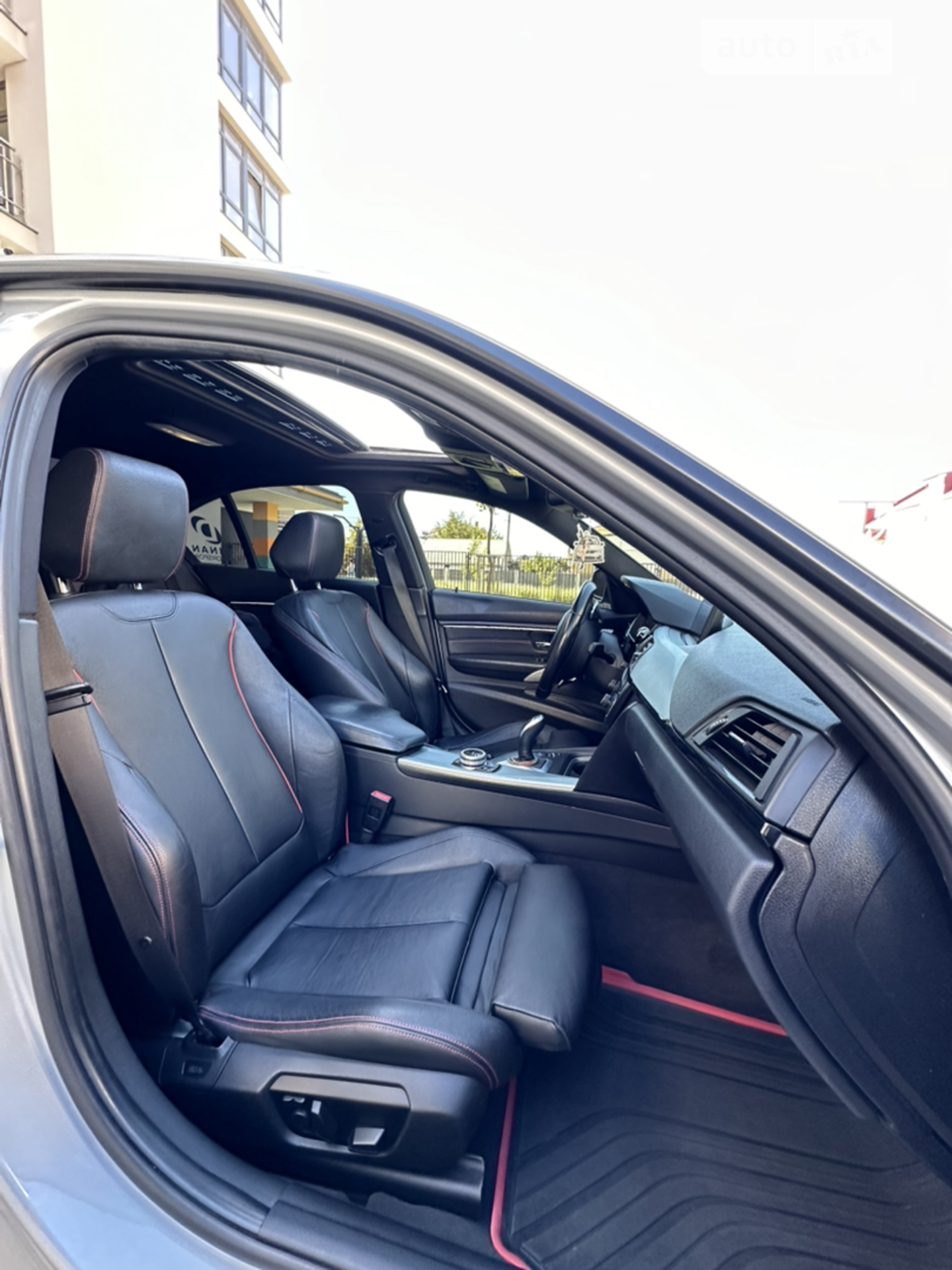 2012 BMW 3er - мініатюра 27