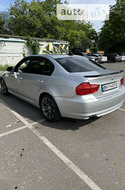 Седан BMW 3 Series 2011 в Одесі