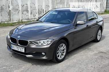 Седан BMW 3 Series 2015 в Сумах