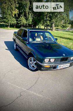 Седан BMW 3 Series 1986 в Вінниці