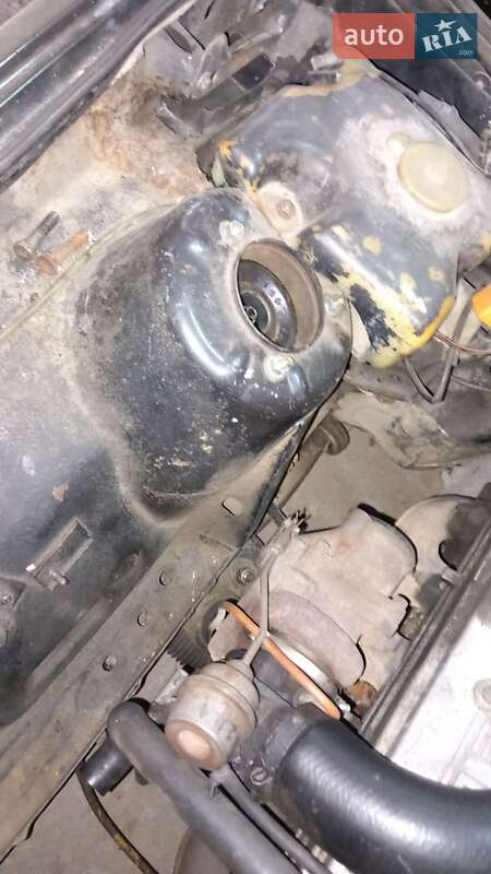 Седан BMW 3 Series 1988 в Болехові