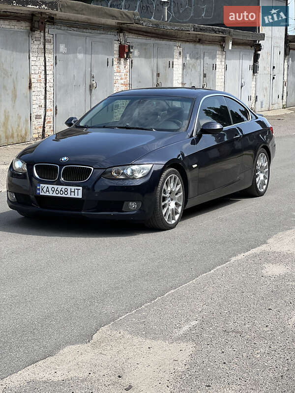 Купе BMW 3 Series 2007 в Киеве фото 3 Купе BMW 3 Series 2007 в Киеве