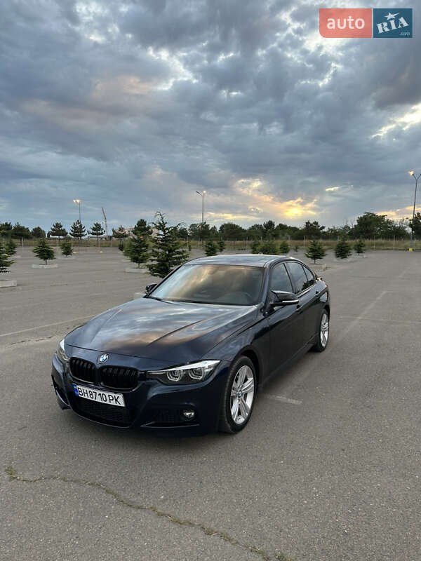 Седан BMW 3 Series 2015 в Одесі