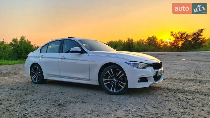 Седан BMW 3 Series 2016 в Полтаве