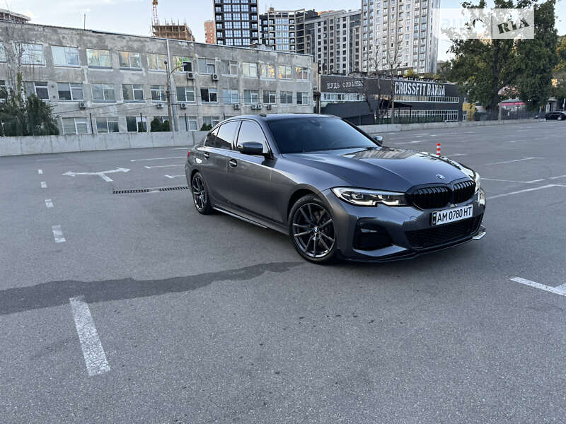 Седан BMW 3 Series 2019 в Києві