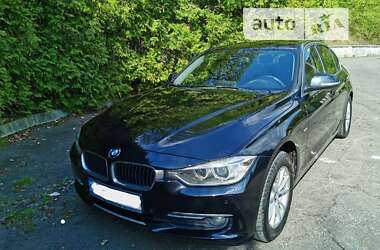 Седан BMW 3 Series 2012 в Львове