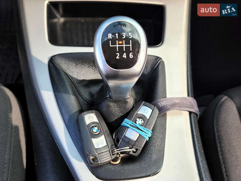 Седан BMW 3 Series 2009 в Івано-Франківську