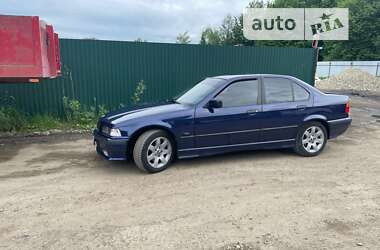 Седан BMW 3 Series 1996 в Рожнятове