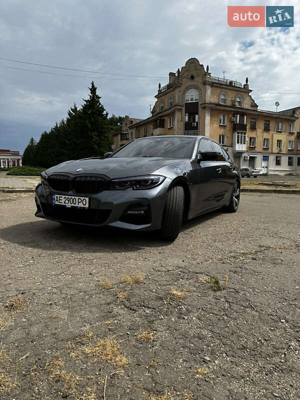 Седан BMW 3 Series 2019 в Кривому Розі