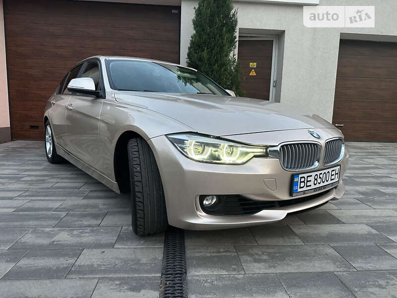 Седан BMW 3 Series 2014 в Миколаєві