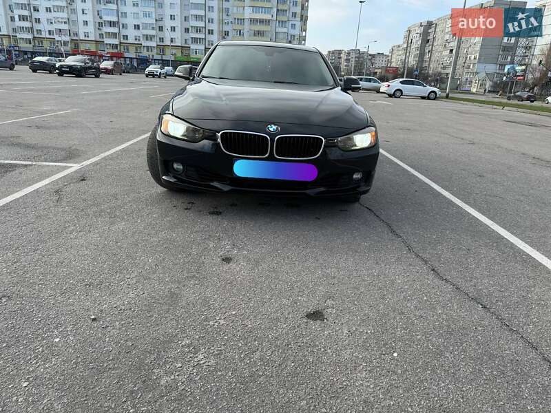 Седан BMW 3 Series 2015 в Ивано-Франковске