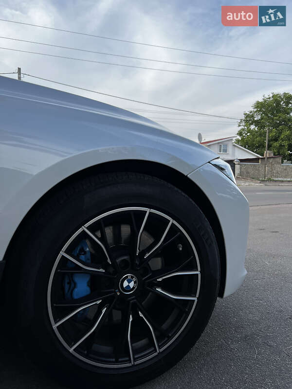 Седан BMW 3 Series 2013 в Житомире