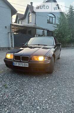 Седан BMW 3 Series 1996 в Новомосковске