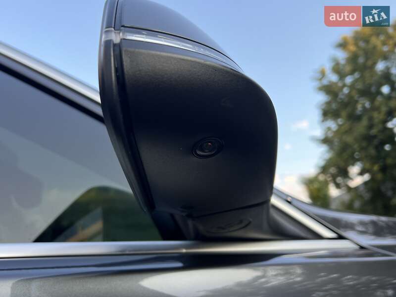 Седан BMW 3 Series 2014 в Дніпрі