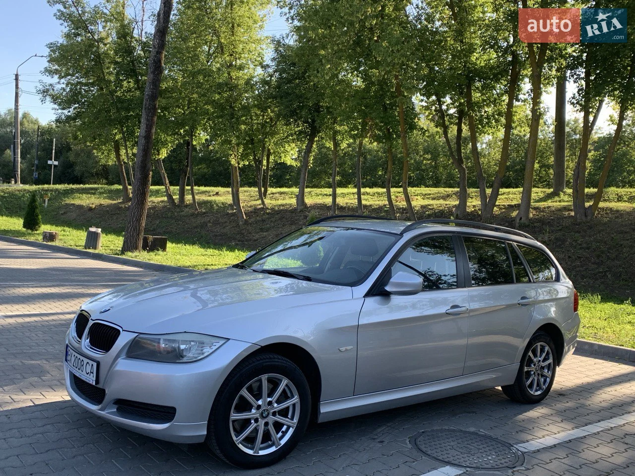 2010 BMW 3er - мініатюра 24