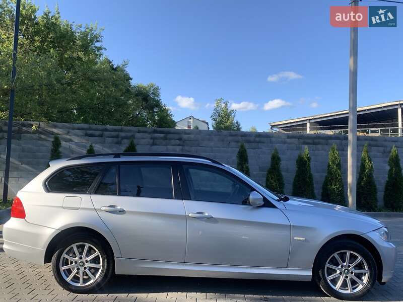 Универсал BMW 3 Series 2010 в Хмельницком