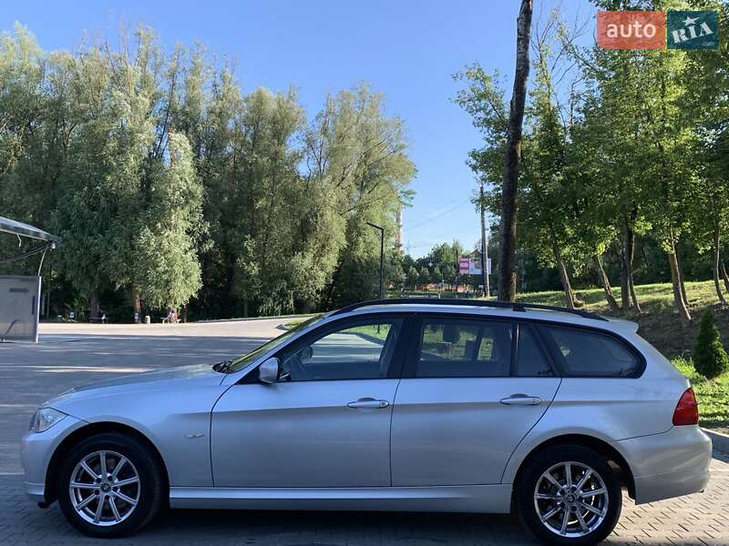 Универсал BMW 3 Series 2010 в Хмельницком