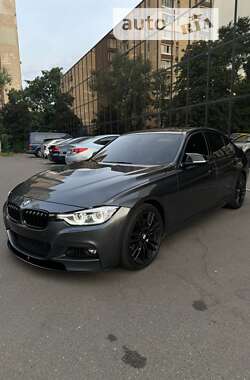 Седан BMW 3 Series 2017 в Киеве